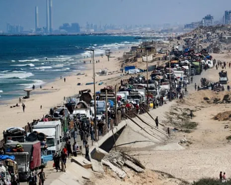 Israeli Forces Announces Limited-Time Evacuation Corridor for Northern Gaza Civilians
